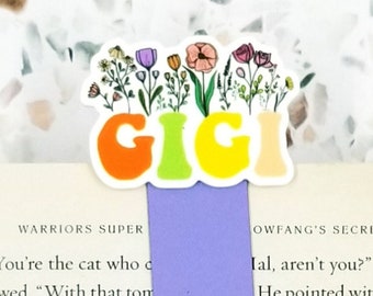 gigi bookmark for women, Mothers day gifts for book lovers, gigi gifts from grandkids, pregnancy announcement to grandma, floral bookmark