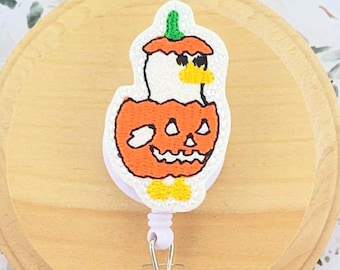 Porta credenciales de ganso de Halloween para la escuela, accesorios espeluznantes para enfermeras, artículos esenciales de enfermería para Halloween, regalos para enfermeras pediátricas Porta credenciales de Halloween