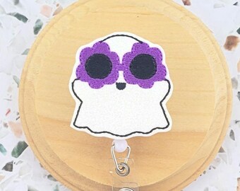Porta credenciales retráctil con diseño de fantasma divertido y adorable, accesorios de enfermera espeluznantes, carrete para credenciales de Halloween para enfermera escolar, regalos de Halloween para enfermeras, doula de la muerte