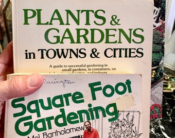 Vintage Gardening Books Lot / Small Space Gardens, Vegetable Gardening / City Gardens / Lot of 3