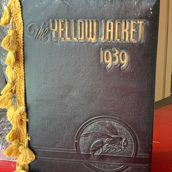 Vintage Handmade Junk Journal "The Yellowjacket" Yearbook 1939 / 1930s Yearbook Turned Art Journal with Plenty of Space for Art & Writing