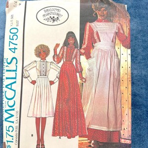 1975 Laura Ashley Long Derss with Pinafore / Size 5/6 / Prairie Costume Pattern Small