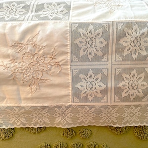 Vintage Tablecloth in Off White with Delicate Lace Inlays and Trim / Large Vintage Rectangular Tablecloth / 100 x 62&quot;