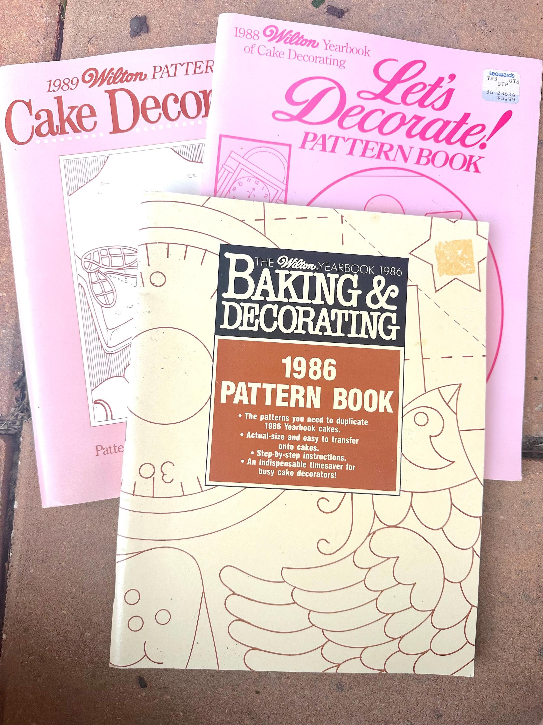 Three Vintage Wilton Yearbook Cake Decorating Pattern Books: 1986