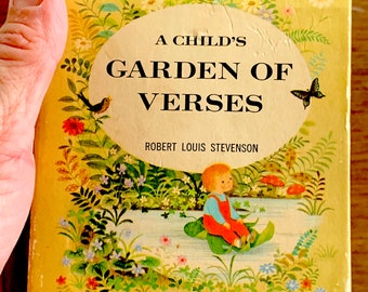 1950s A Child's Garden of Verses Mini Book Set Illustrated by Gyo Fujikawa / Darling Rare Vintage Children's Books with Beautiful Artwork