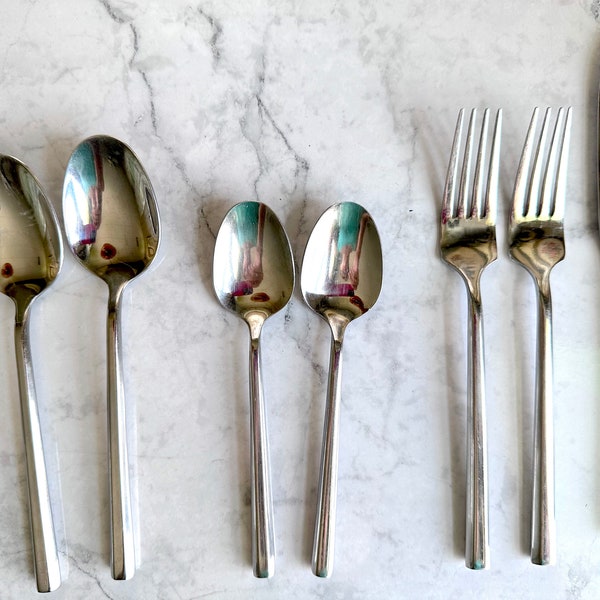 Kelenfer Shiny Silverware with Hexagonal Handles: Extra Pieces, You Choose