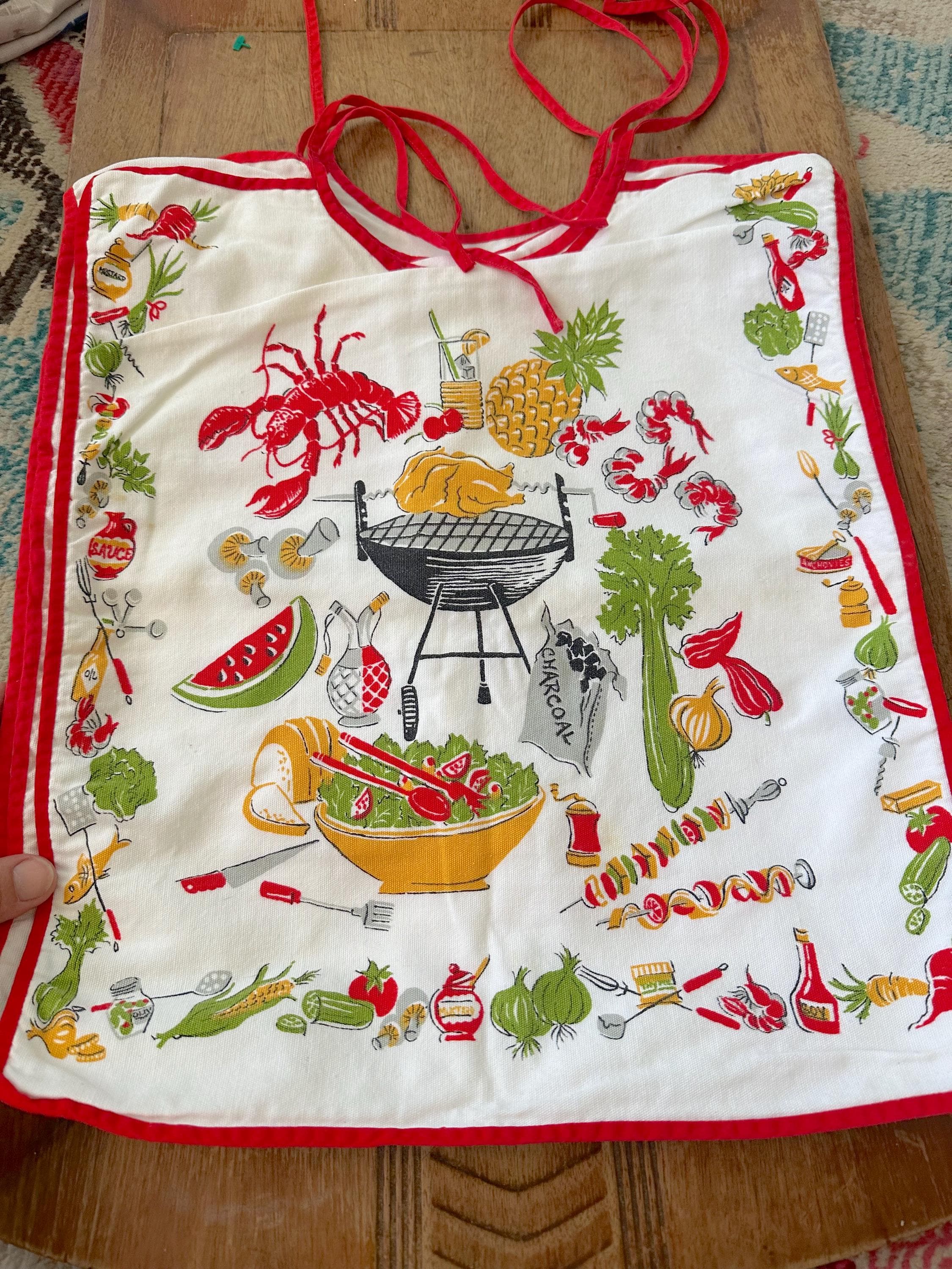 Vintage Linen Lobster Bibs for Adults, Set of 4 / Funny MCM Seafood Bibs Set