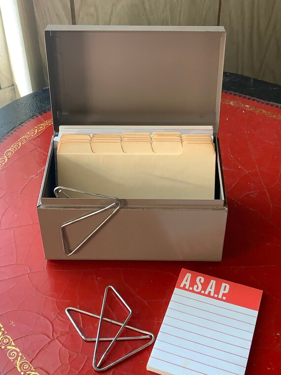 Vintage Metal 3 X 5 File Box With Divider Cards Index Etsy