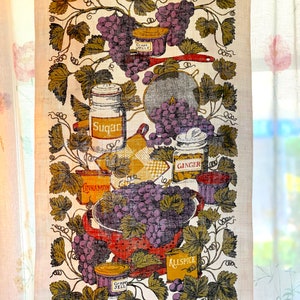 Mid Century Linen Tea Towel / Making Grape Jelly / Purple Grapes and Spices, Beautiful Colors