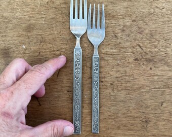 Nasco Costellano-Davao Forks, Pair: One Dinner and One Salad