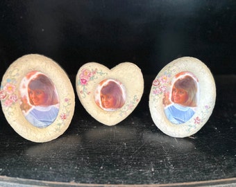 Vintage Mini Photo Frames Ovals and Heart with Flowers