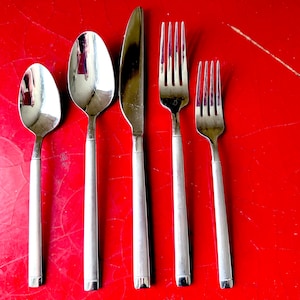 Vintage Cambridge 0-20 Stainless Flatware Satin Handles and Gloss Tips: 5-Piece Place Setting, 3 Dinner Forks, 2 Knives, OR 3 Tablespoons