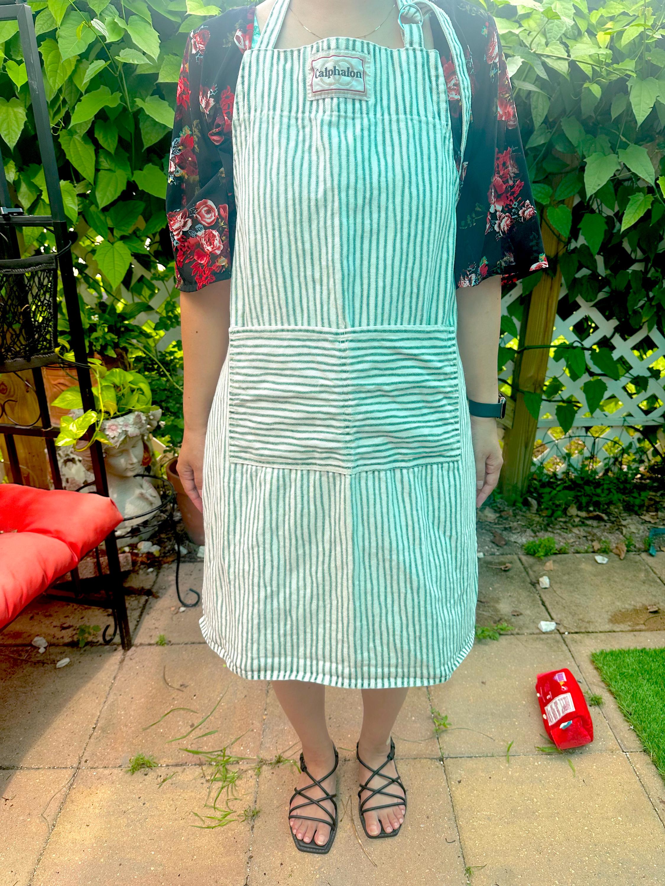 70’S〜80’S Calphalon apron Vintage Calphalon Bib Apron in Green Ticking / Nice Heavy Canvas