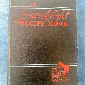 1958 Livre de recettes Searchlight avec onglets / Beat Up Edition avec coupures et notes manuscrites