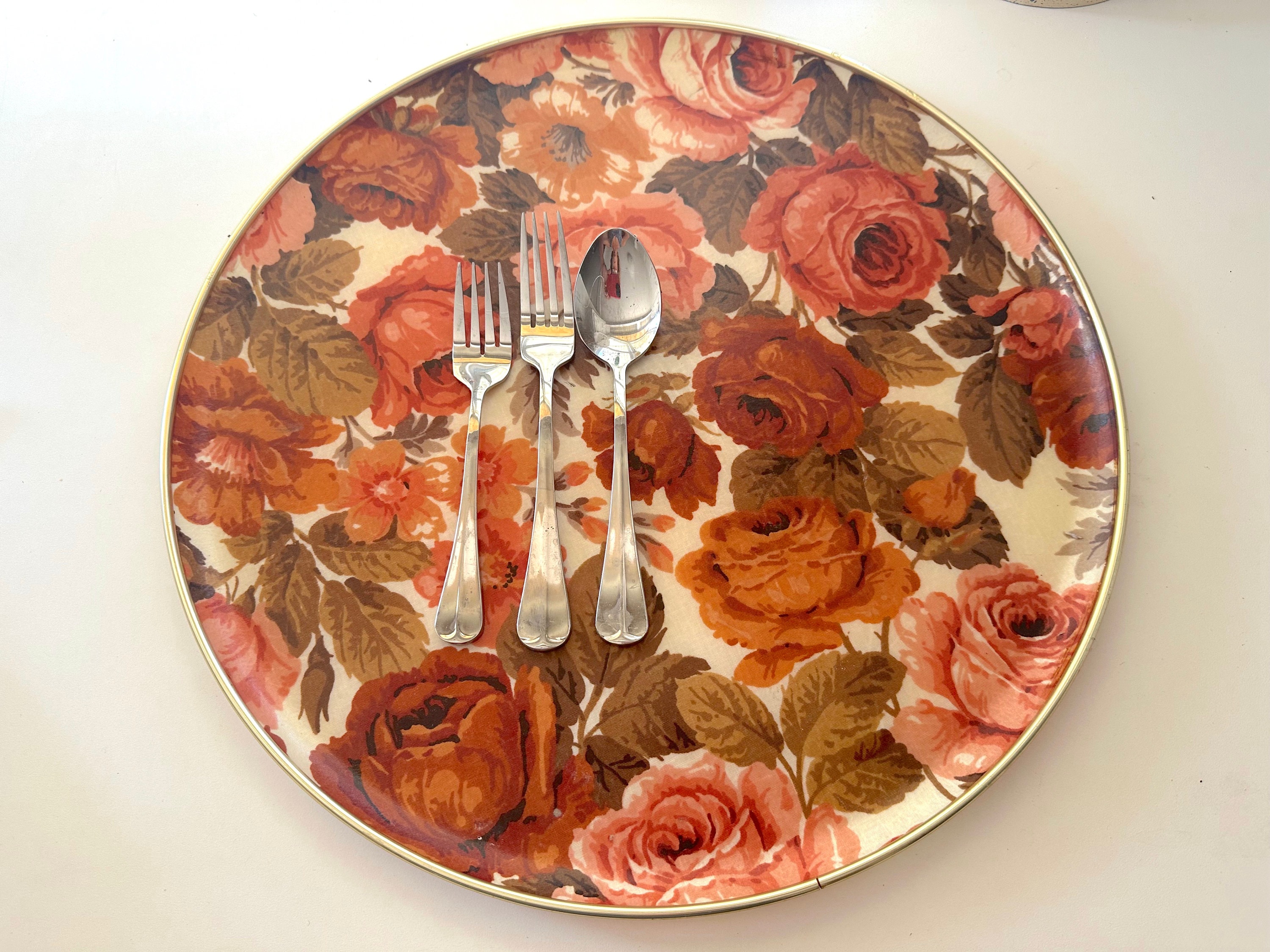 レトロ◆KESWICK TRAYS◆グラスファイバー◆薔薇◆特大トレイ◆イギリス レトロ◇KESWICK TRAYS◇グラスファイバー◇薔薇◇特大トレイ