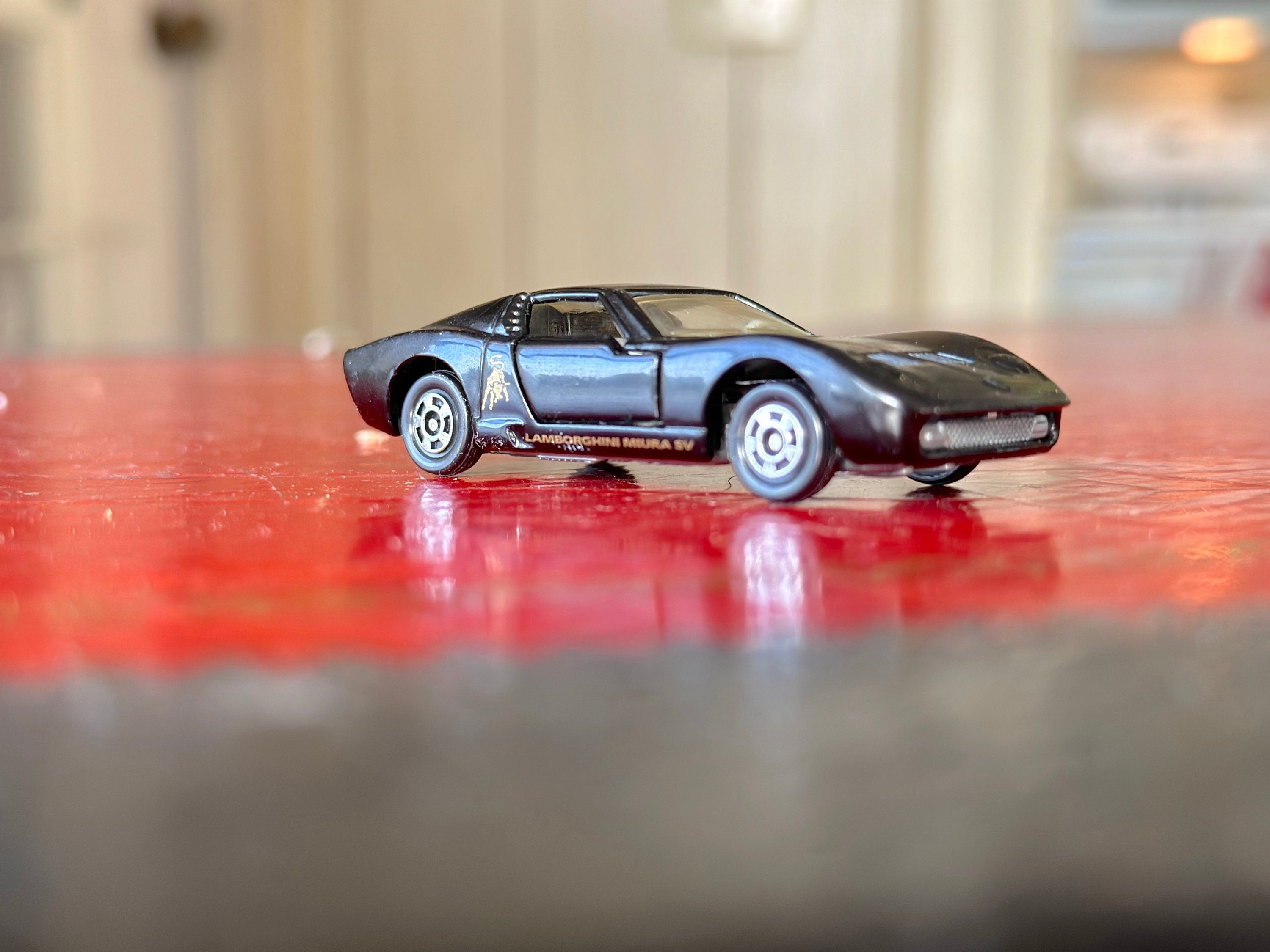 1977 Tomica No 5 Lamborghini Miura SV in Black With Gold
