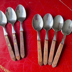 Mid Century Edelstahl Besteck Holzgriffe / 3 Washington Forge Town & Country Esslöffel oder 4 Edelstahl Esslöffel aus den USA