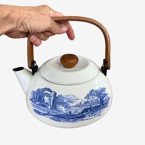 Lovely Vintage Blue Willow Style Enamel Tea Kettle Wooden Handle / Blue and White Tea Kettle