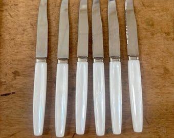 Vintage White Plastic Handled Steak Knife Set of Six by Warwick Sheffield England