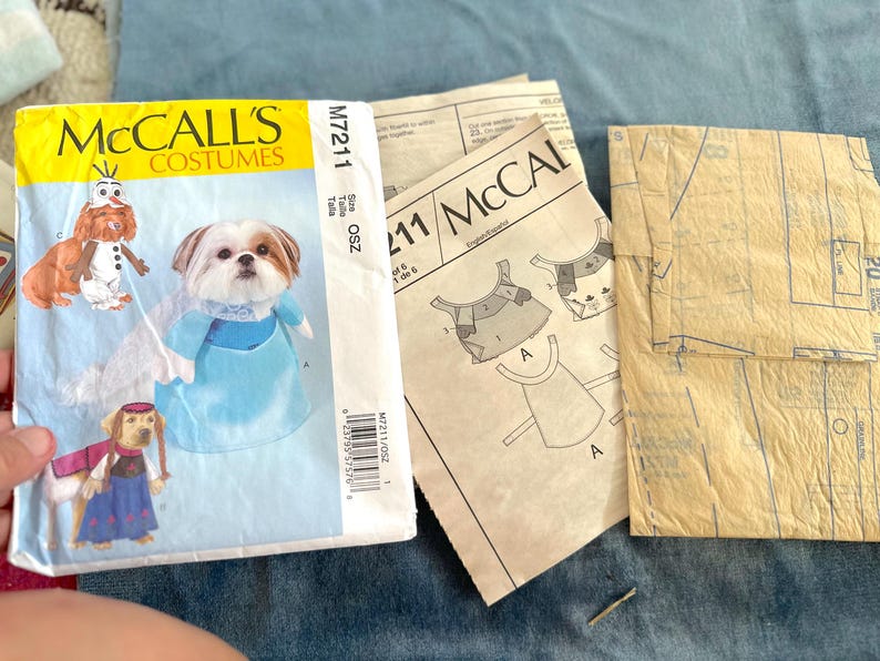 Two Small Dog Sewing Patterns, Uncut / Mccall's Sewing Patterns for Dog