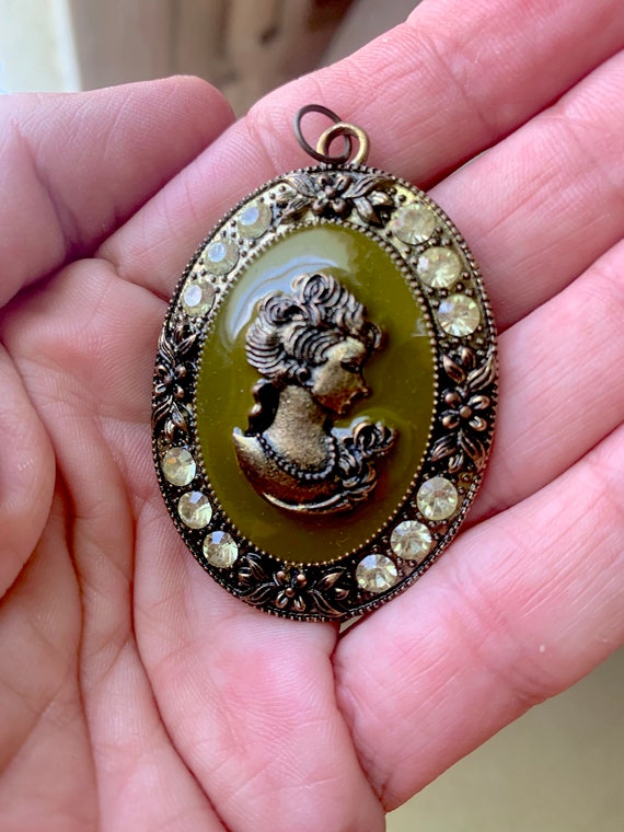 Vintage Cameo on Enamel Background with Ornate Jew