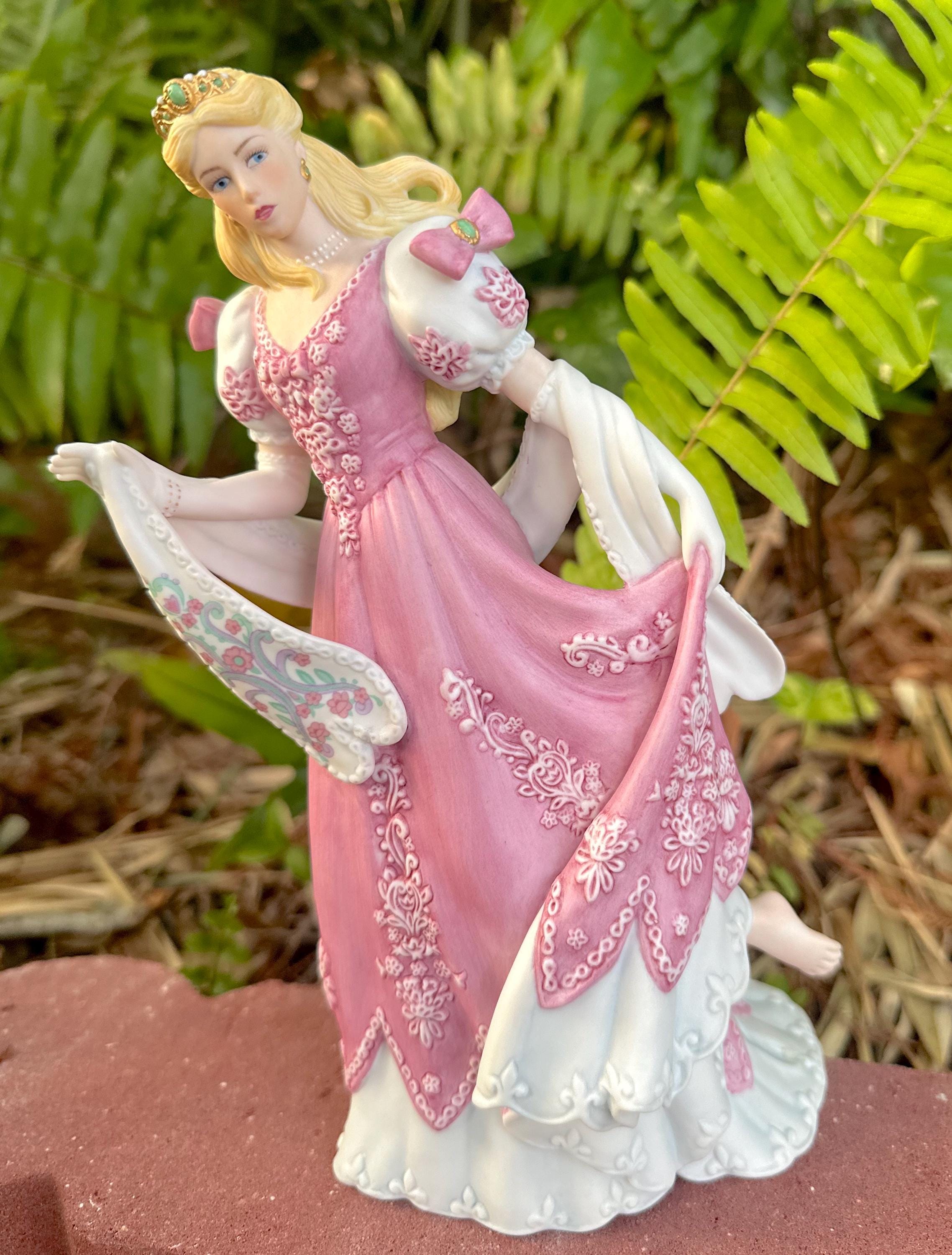Beautiful Vintage Lenox Cinderella Barefoot and Running Away