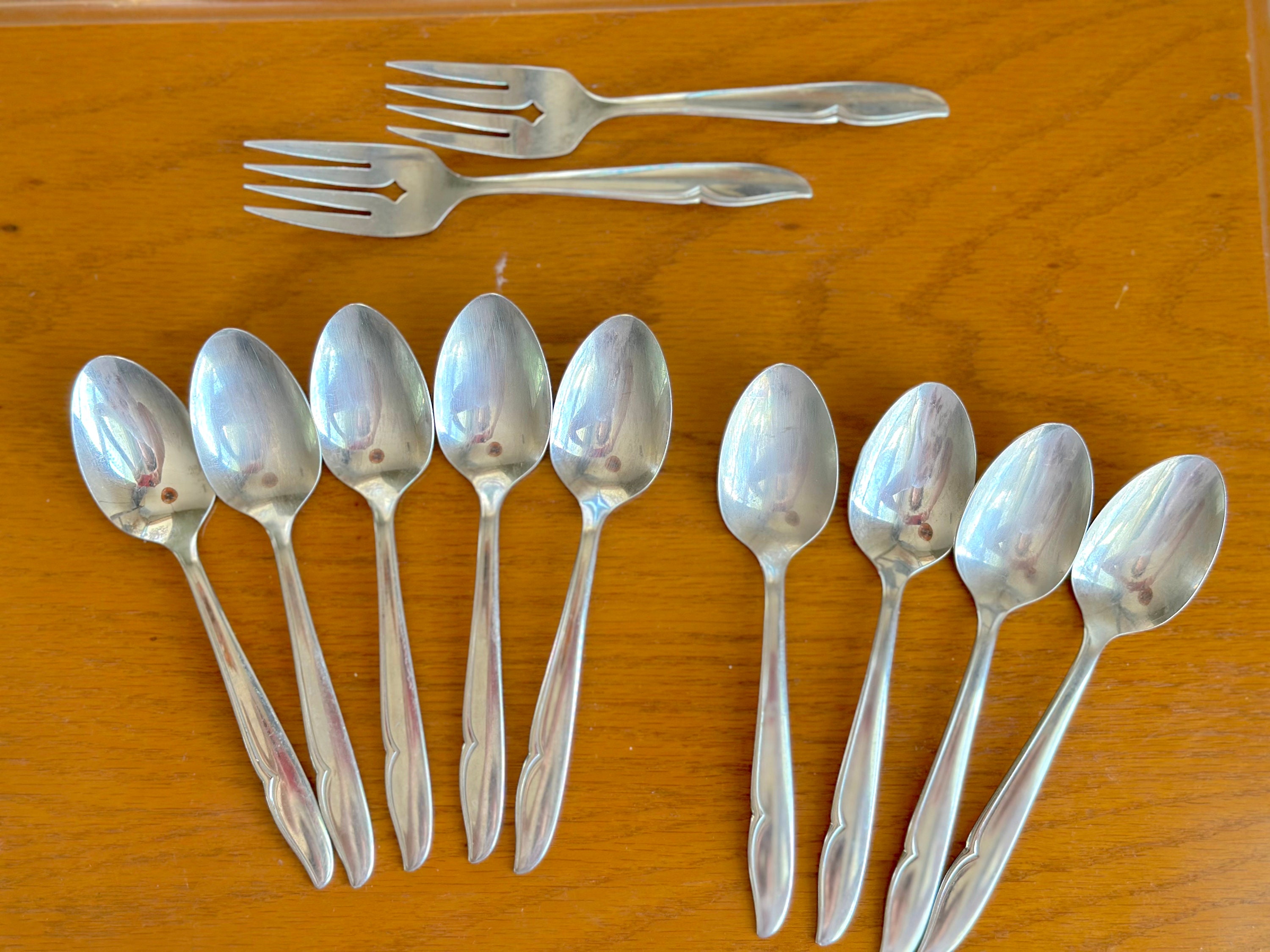 Oneidacraft Deluxe Stainless 