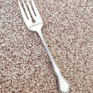 Vintage Oneida Community Satinique Medium Cold Meat Serving Fork