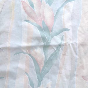 Vintage King Flat Sheet Soft and Flowery