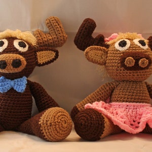 PATTERN:  Melvin & Malinda Moose Crochet Dolls