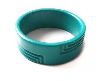 Vintage Teal Green Lucite Bracelet/Retro Wide Cuff Thermoplastic Bracelet/Turquoise Wide Carved Lucite/1950s Lucite Jewelry Gift for Her