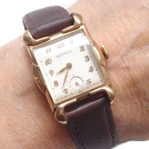 1940s Benrus Unisex Watch~Vintage Benrus Fancy Unisex Mens and Womens  Watch Great Gifts for Him, Groomsman, Groom. Husband Gifts