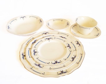 Alfred Meakin Orient Marigold Astoria 1930s Art Deco English China 7 Piece Dinnerware Set for Fine Dining Gift for Shower Wedding Bride