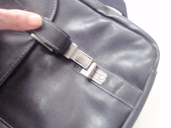 Samsonite Leather Briefcase Computer Bag, Unisex … - image 4