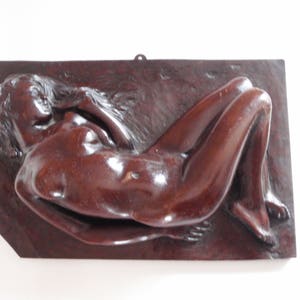 Ancien panneau de bois sculpté femme nue ~ dame nue, sculpture architecturale en bois, panneau mural art abstrait pour le salon, la salle à manger ou la chambre à coucher, décoration d&#39;art