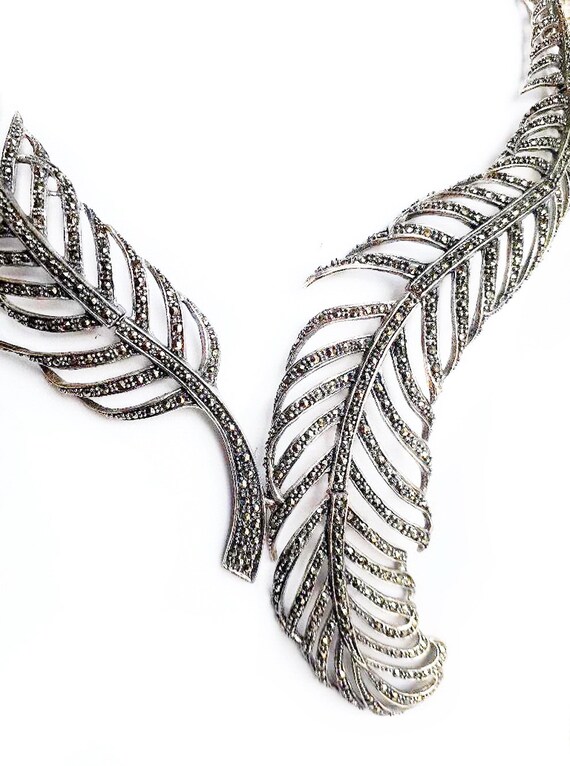 Sterling Hinged Feather Necklace~Red Carpet Silve… - image 3