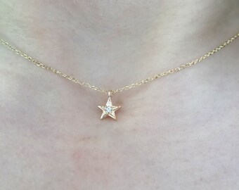 Original diamond-shaped necklace in tinted concrete with mini star