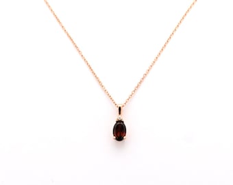 Garnet Birthstone Solitaire Necklace, 14k Gold Garnet Necklace, Garnet Necklace, January Birthstone, Gemstone Necklace, Birthday