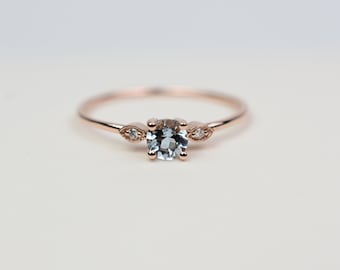 Aquamarine Ring / 14k Gold Aquamarine Ring / Diamond Aquamarine Ring / March Birthstone Ring / Dainty Aquamarine Ring /Stackable Aquamarine