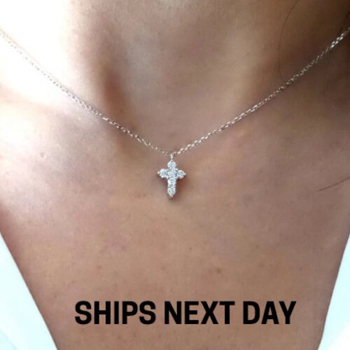 Small Diamond Cross Necklace 0.16 Ct 
