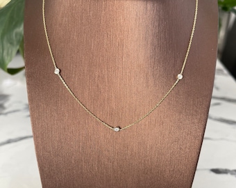 Diamond Necklace / 14k Gold Diamond Necklace 0.12CTS / Diamond Station Necklace / Bridal Diamond Necklace /Diamond Solitaire Necklace