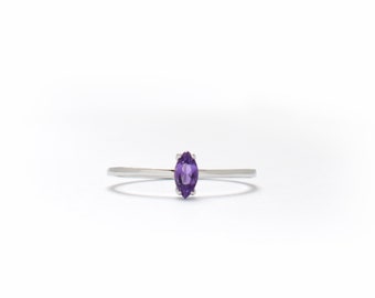 Bague solitaire en améthyste / Bague marquise en améthyste en or 14 carats / Bague de février avec pierre de naissance en améthyste / Bague en améthyste avec pierre précieuse