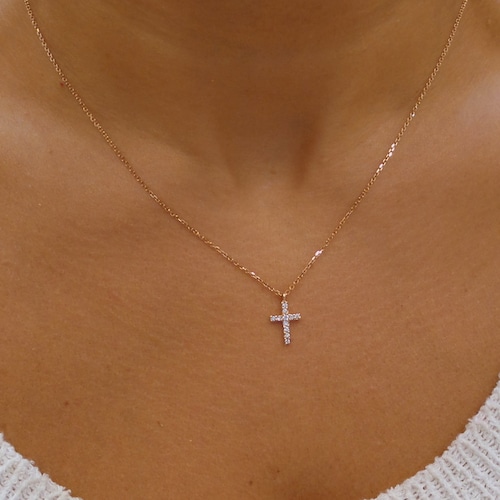 Diamond Cross Necklace / 14k Gold 