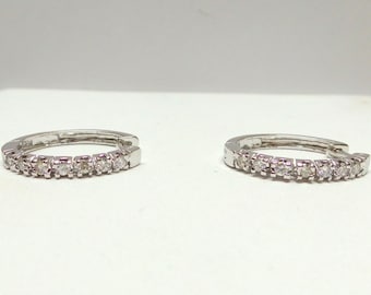 Diamond Huggies 0.45ct / 14k White Gold Diamond Hoop Earrings / Gold Large Huggie Earrings / Huggie Earrings / Statement Diamond Huggies