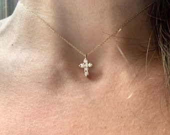 Small Diamond Cross Necklace 0.30ct / 14k Gold Diamond Cross / Gold Cross / Baptism Gift / Communion / Confirmation / Confirmation