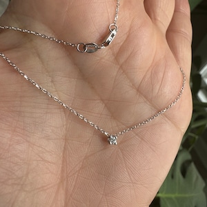 Diamond Necklace / 14k Gold Diamond Necklace 0.05CT / Diamond Solitaire Necklace / Dainty Diamond Necklace / Bridal Diamond Jewelry Floating