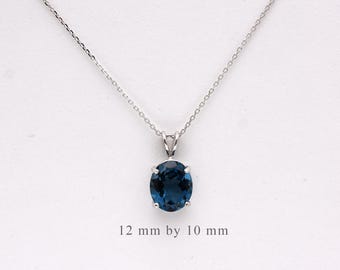 Blue Topaz Necklace / London Blue Topaz Necklace / December Birthstone / Oval Blue Topaz Necklace / Sterling Silver Blue Topaz