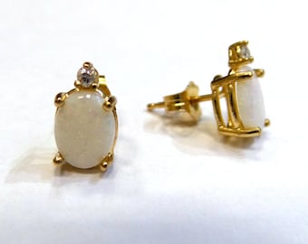 Diamond Opal Earrings/ 14k Gold Natural 1.06 ct Opal Earrings with 0.06 Diamond/ Yellow Gold Opal Earrings