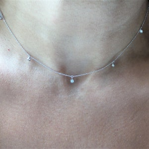 Bridal Diamond Necklace / Diamond Station Necklace / 14k Gold 5 Diamond Bezel Necklace / Bridal Diamond Necklace / Dainty Diamond