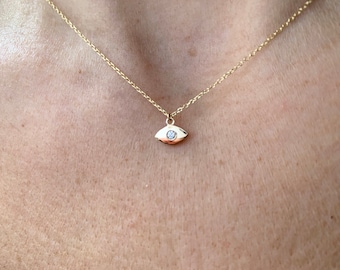 Diamond Evil Eye Necklace 0.03ct / 14k Gold Diamond Evil Eye Necklace / Small Evil Eye Necklace / Layering Evil Eye Necklace
